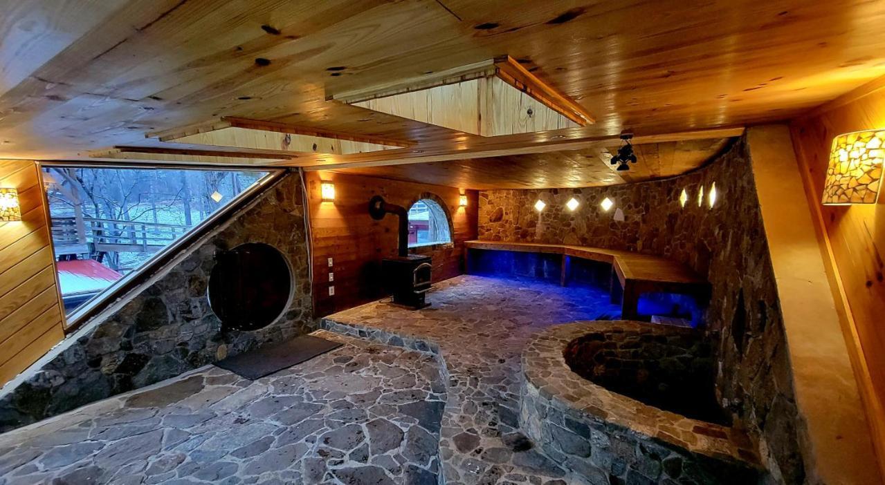 Shire Suite At White Lotus Eco Spa Retreat Stanardsville Dış mekan fotoğraf